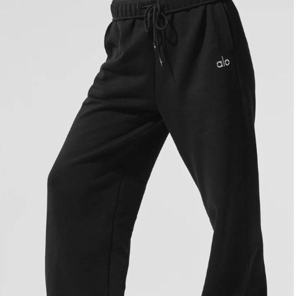 *NWT Accolade Straight Leg Sweatpant - Medium